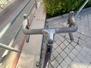 Bicicleta de carretera Trek verde