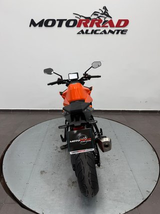 KTM 990 DUKE