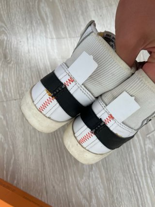 Nike High-Top Sneakers White Black Red – Size 38