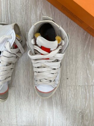 Nike High-Top Sneakers White Black Red – Size 38