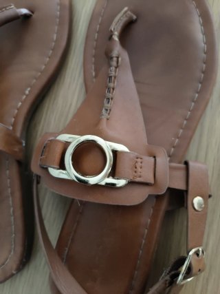 Sandalias de piel Lascana