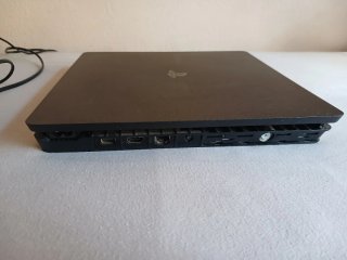 PS4 Slim Nero