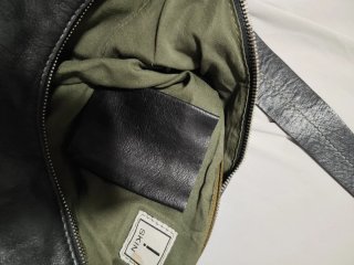 Bolso de piel Skin negro