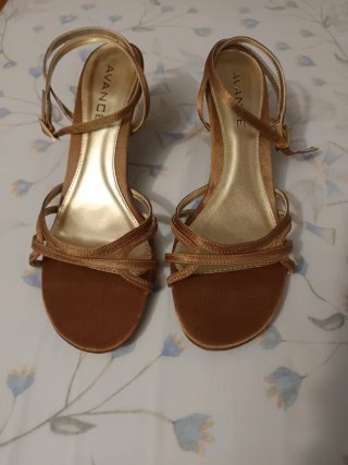 Sandalias fiesta bronce AVANCE