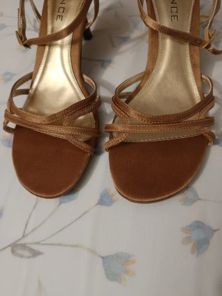Sandalias fiesta bronce AVANCE