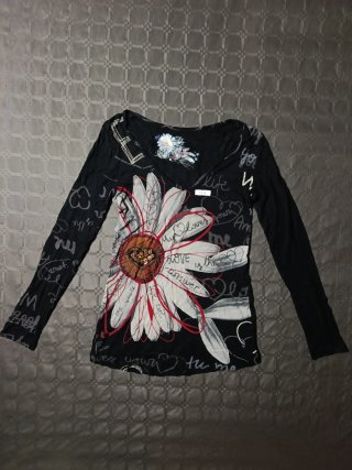 Camisa Desigual floral negra Talla S