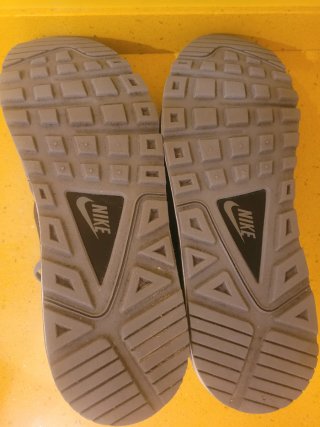 Zapatillas Nike Air Max Command Gris