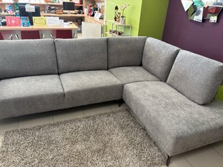 Sofá Rinconera Gris Moderno y Cómodo