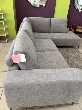 Sofá Rinconera Gris Moderno y Cómodo