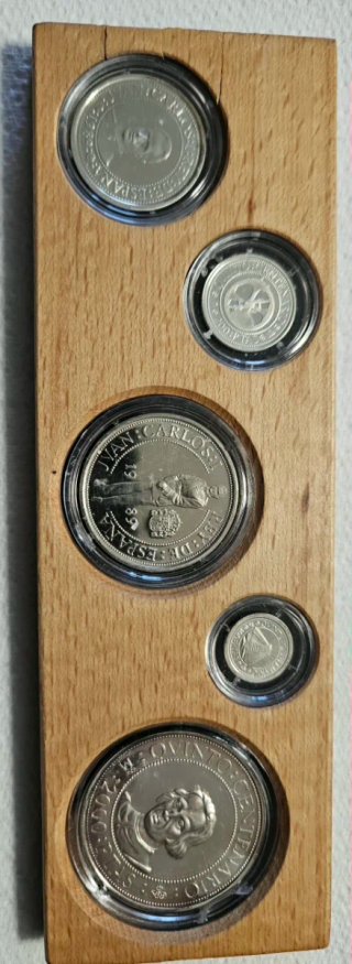 Estuche 5 Monedas Plata Carlos I