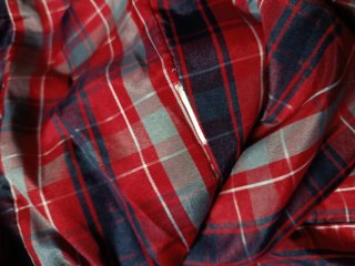 Chaqueta Bershka Roja con Capucha