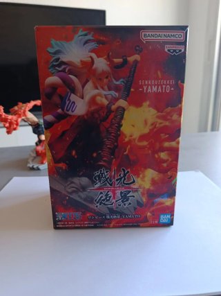 Lote 2 Figuras One Piece: Ace y Yamato Banpresto
