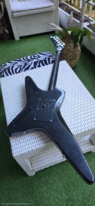 Guitarra Eléctrica Kramer Negra Llamas
