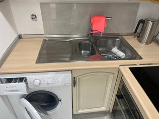 Cocina completa con electrodomésticos