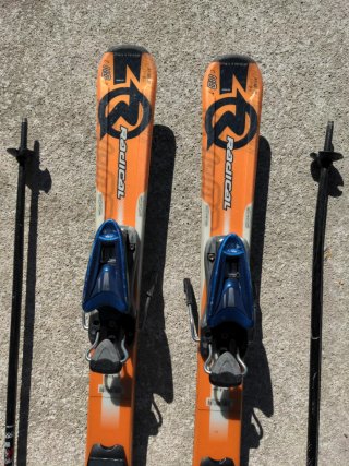 Esquís Rossignol 110cm + Bastones Niños