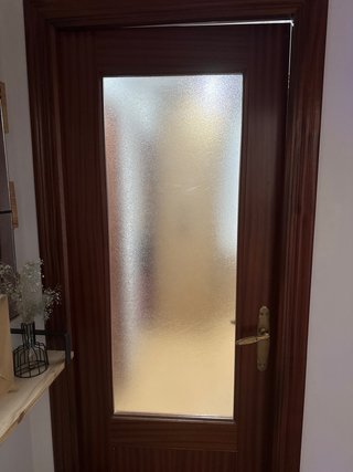 Pack de 2 puertas: una cristal y otra normal