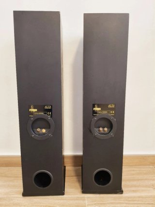 Altavoces Rega Alya Negros