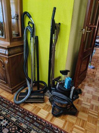 Aspiradora Rainbow con accesorios