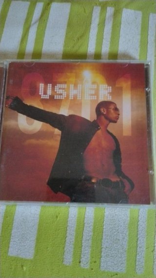 CD Usher 8701