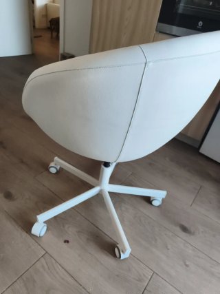 Sillón giratorio blanco Ikea