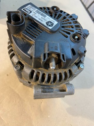Alternador Valeo 04801250 AC  180A 2542989C