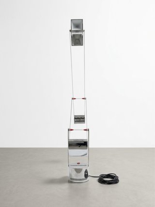 Lámpara "Tizio X30" de Richard Sapper Artemide