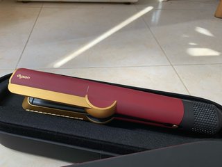 Dyson Airstrait oro/bordeaux
