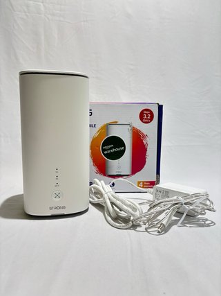Router STRONG 5G Wi-Fi 6 AX3000