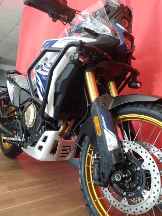 VOGE DS 800 X RALLY Nueva