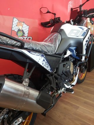 VOGE DS 800 X RALLY Nueva