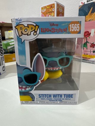 Funko Pop Disney Stitch con Flotador 1565