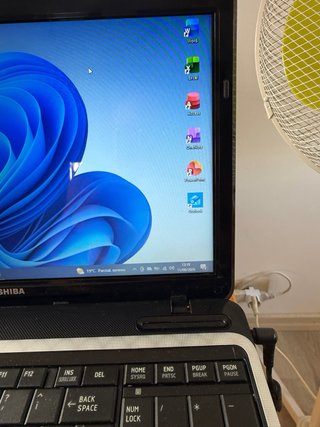 Toshiba Satellite L750 Laptop