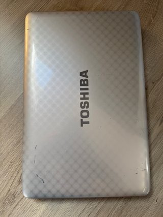 Toshiba Satellite L750 Laptop