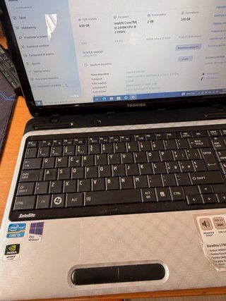 Toshiba Satellite L750 Laptop