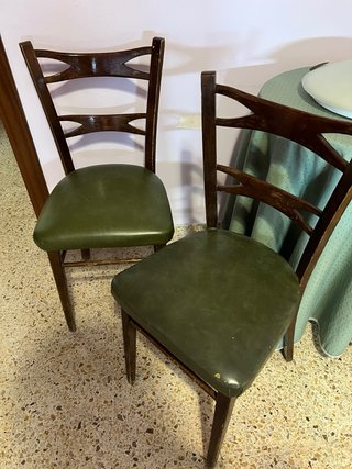 Pack 2 Sillas y Mesa Madera
