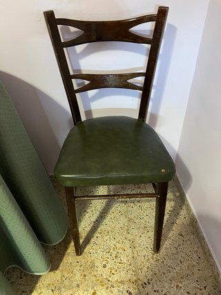 Pack 2 Sillas y Mesa Madera