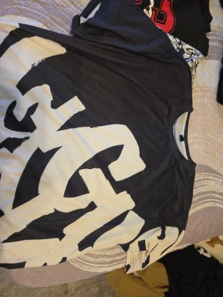 Lote 4 Camisetas Estampadas
