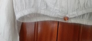 Blusa blanca botones piedra Talla S