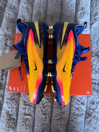 Botas de fútbol Nike Amarillas Talla 38,5