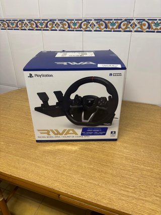 Volante y Pedales PS4/PS5 HORI