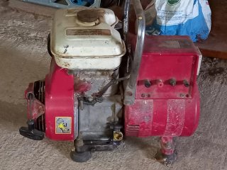 Motor y cortasetos Black Decker