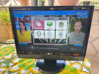 LG Monitor TV con Mando original