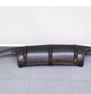 Difusor Trasero De Carbono Mercedes W204 4 puertas