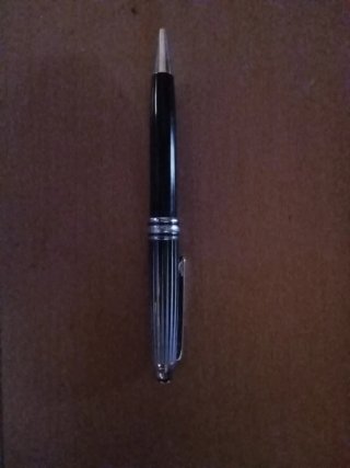 Bolígrafo Montblanc Negro y Plateado
