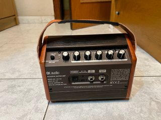 Amplificador Guitarra Acústica y Ukelele