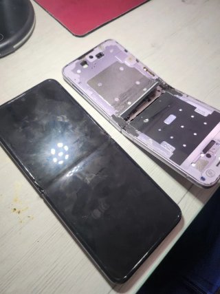 Z Flip 4 y Z Flip 3 para repuestos