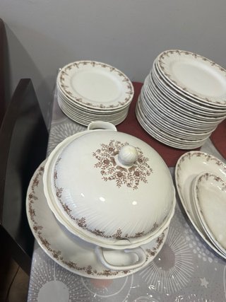 Vajilla Royal China