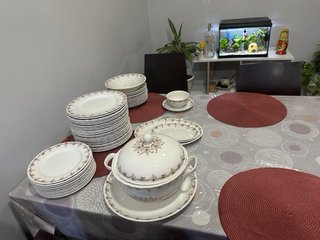 Vajilla Royal China