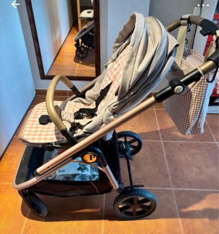 Cochecito y silla de paseo Peg Perego