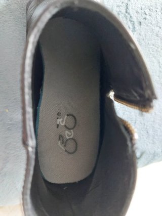 Botines de piel negros, plataforma / Cuña. T40